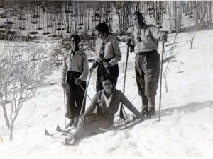 1931. famiglia Zipper: da sinistra Siegfried, Herta, Franz, in basso Jole