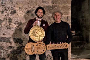 Andrea Orlando e il maestro Giuseppe Severini, in occasione della presentazione a Castello Ursino