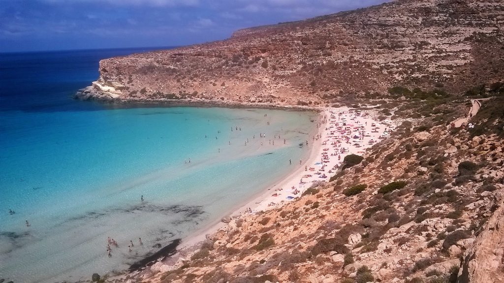 Incantevole Lampedusa … Accoglienza, Bellezza, Civiltà …