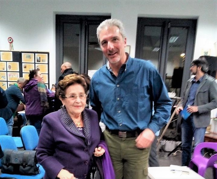 La prof, l’alunno e il tema … No, il romanzo !