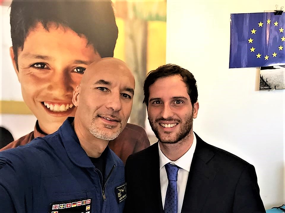 Diego, ambasciatore di speranza: “Ripartiamo da noi giovani per un futuro di pace e prosperità”.