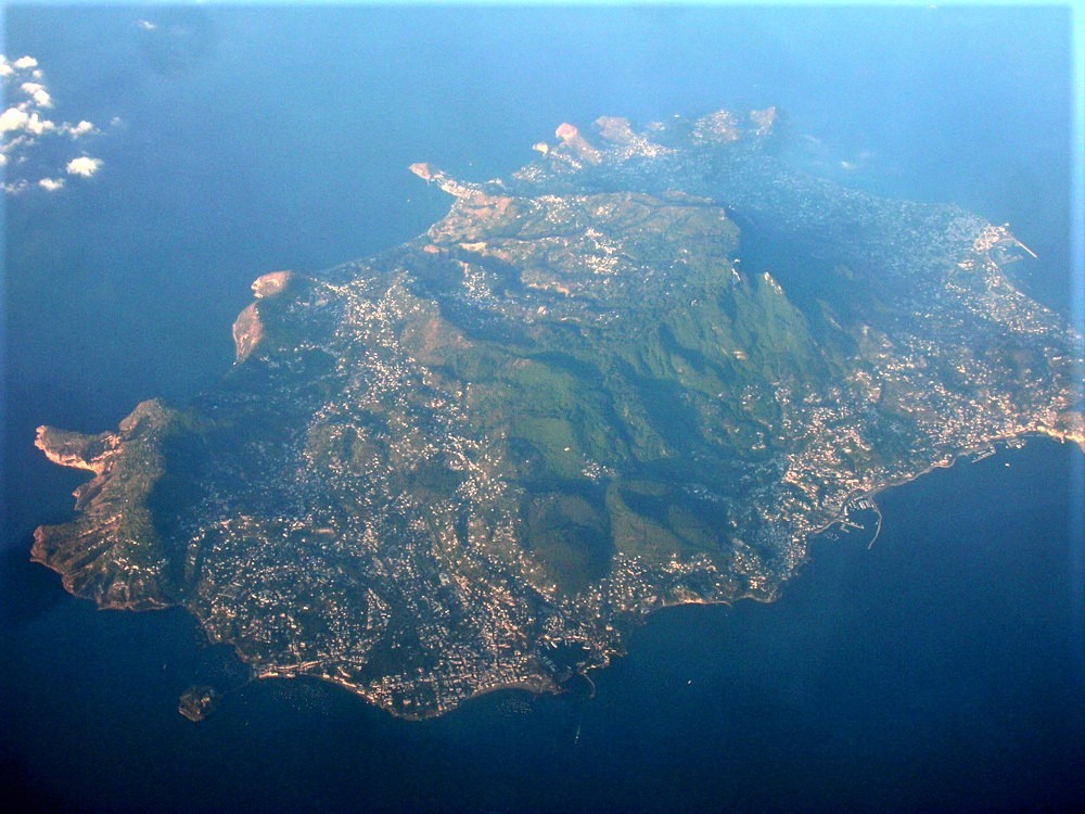 Ischia, 21 agosto 2017: piccolo terremoto, grande impatto. Le chiacchiere sulla magnitudo e il vero problema della prevenzione