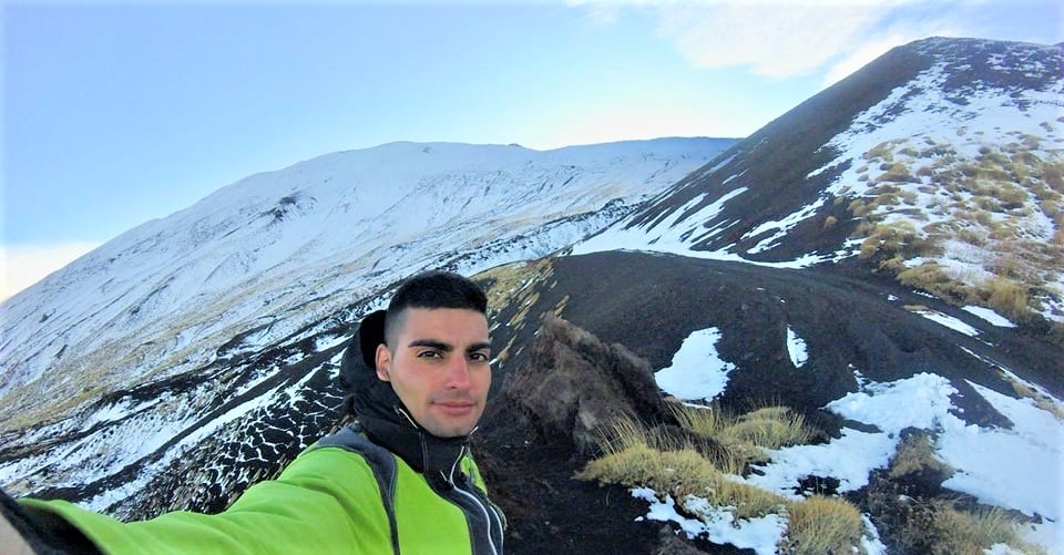 Liberi su un vulcano libero