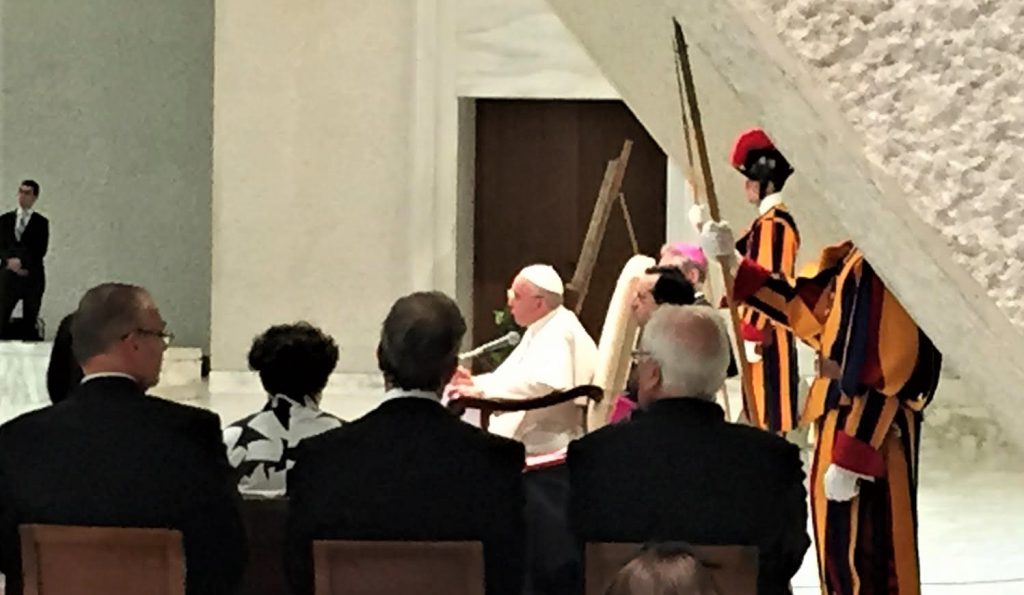 “La mia musica e la mia voce per Papa Francesco”