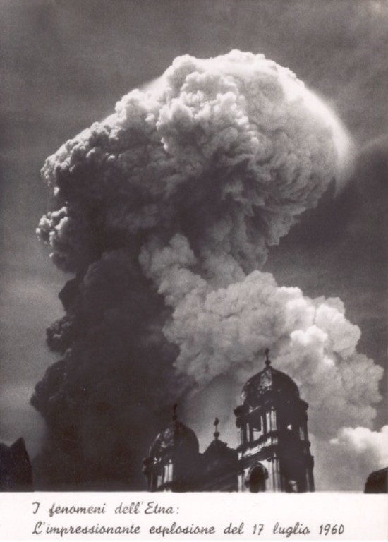 Quel … “fungo atomico” dell’Etna del 17 luglio 1960