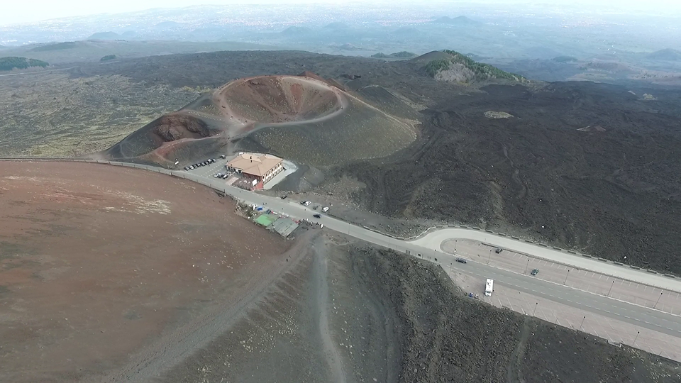 Buona Pasqua da Klaus, con i suoi (splendidi) punti di vista sulla magica Etna