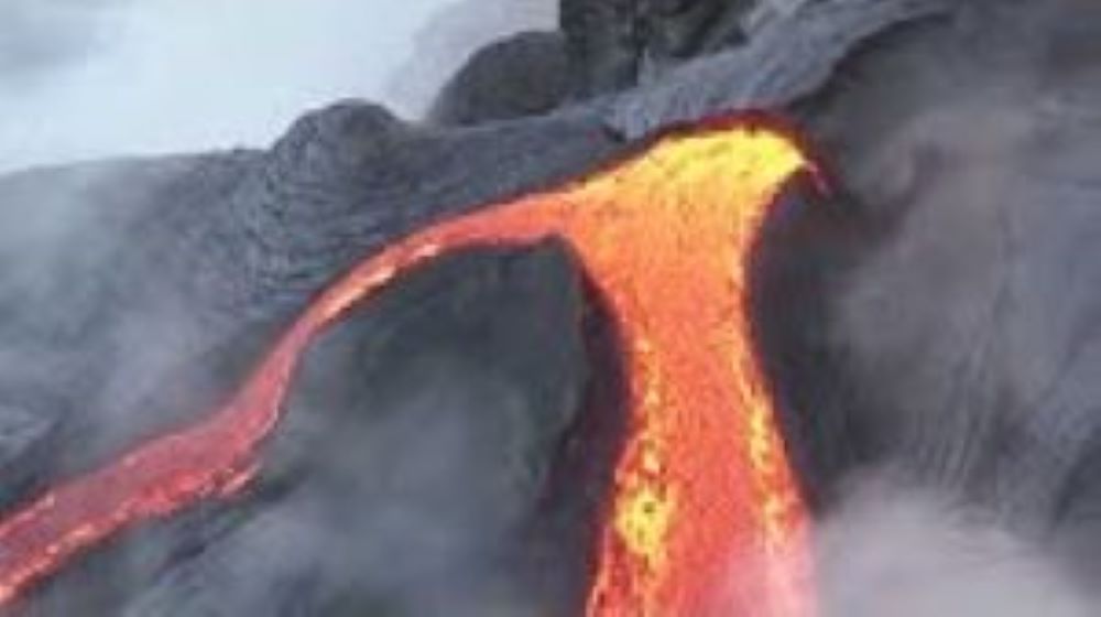 L’INGV e Leo Gullotta raccontano i fenomeni vulcanici. 1- Lava: la pericolosità