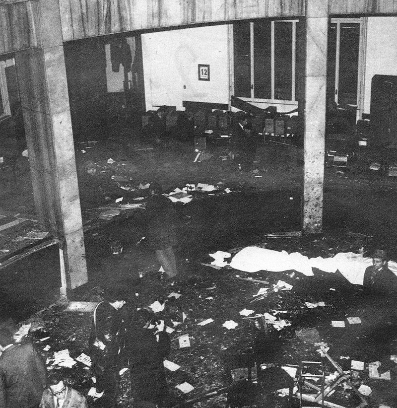 “Un cinico disegno, nutrito di collegamenti internazionali a reti eversive, mirante a destabilizzare la giovane democrazia italiana”