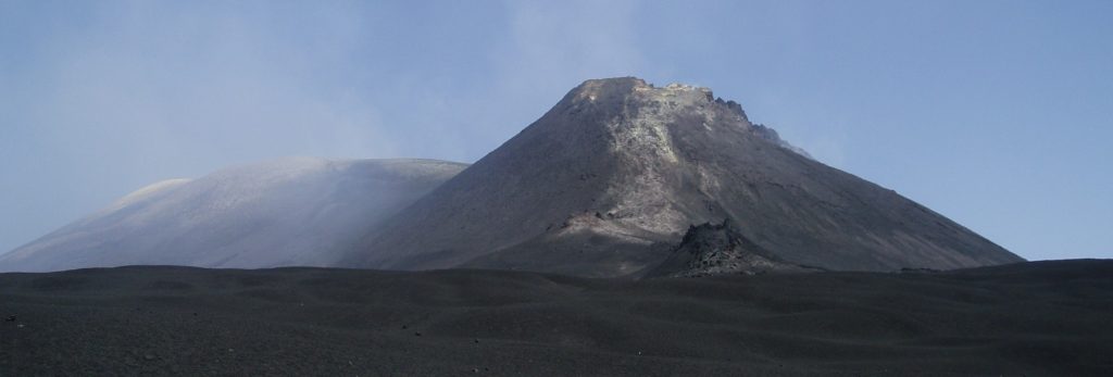 18 maggio 2021, festa di compleanno sull’Etna: buon mezzo secolo, carissimo Cratere di Sud Est