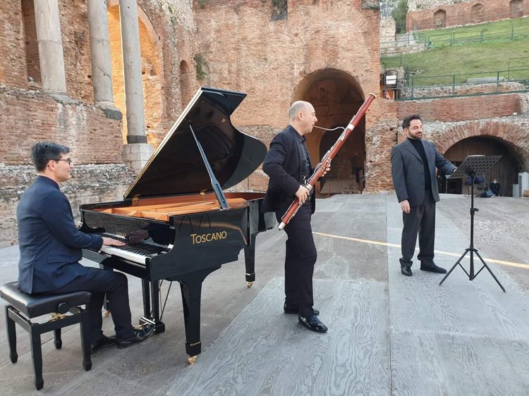 Musica e parole. Un suggestivo Concerto per l’Etna l’1 e 2 agosto al Teatro Odeon di Taormina