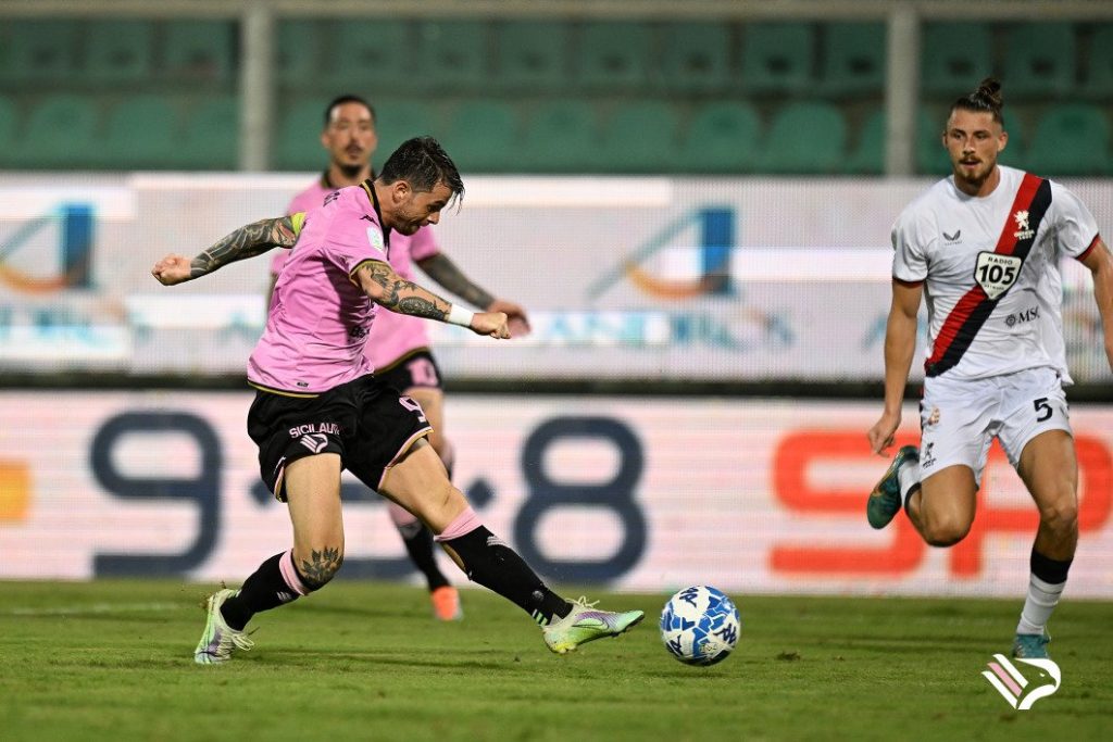 Super centravanti, ottimo portiere, tanta determinazione: è il Palermo che cresce e batte una grande favorita