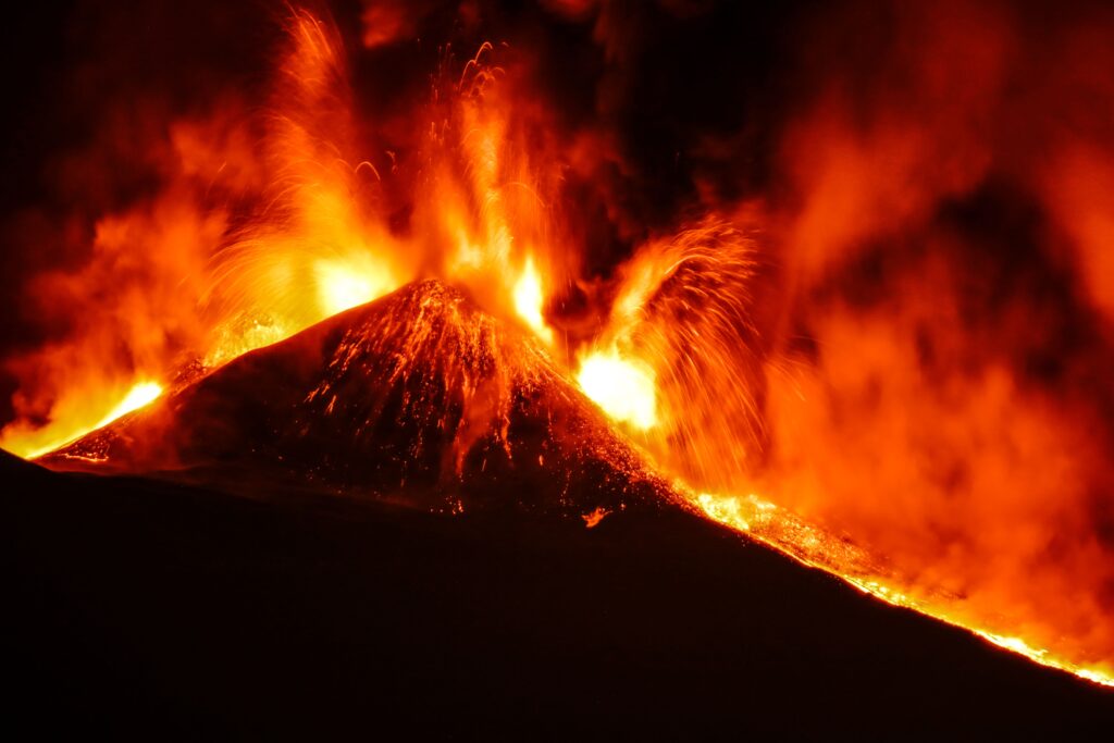 Amore per l’Etna è anche un bellissimo calendario