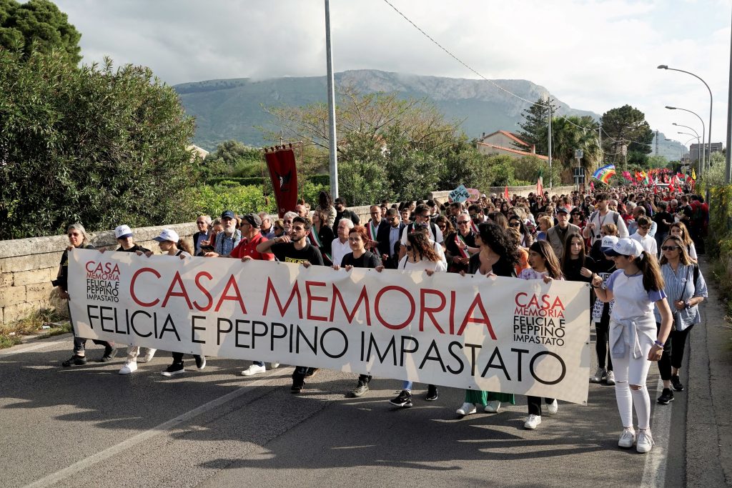 Cinisi, 45 anni dopo. “Con le idee e il coraggio di Peppino noi continuiamo”