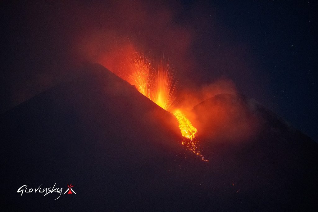 Etna, 11 aprile 2025: magia di una notte