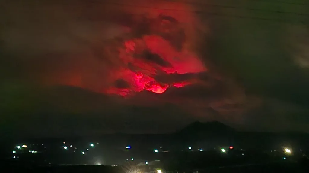 Etna, Nord-Est. Il gran risveglio del vecchio brontolone